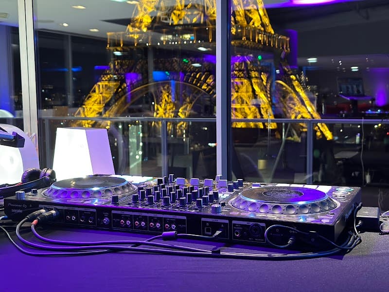 Mix-Moving DJ, DJ à Collégien
