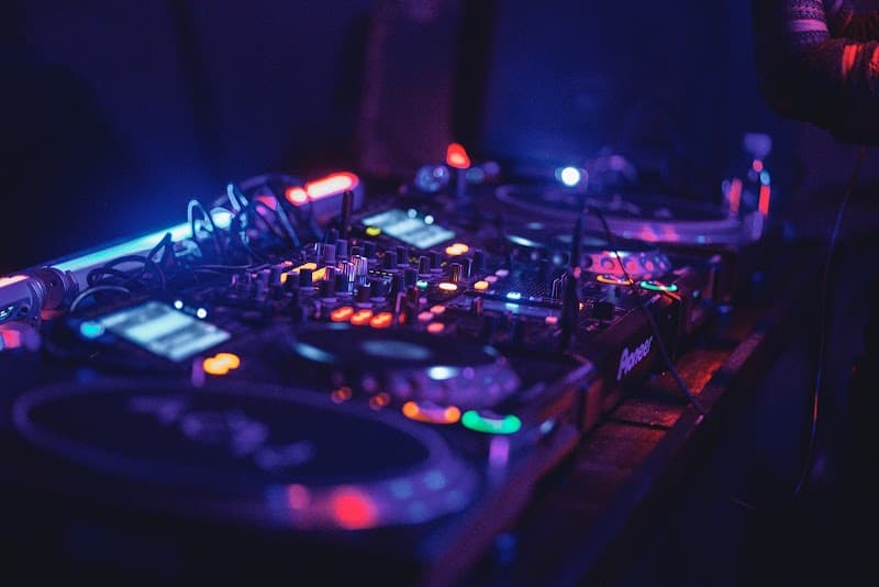 SPO, DJ à Angers