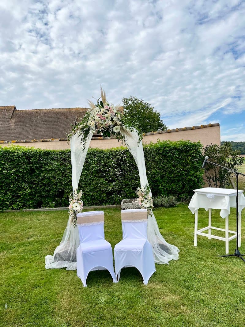 Location Salle des Fêtes Louviers Le Petit Mesnil, location salle au Mesnil-Jourdain
