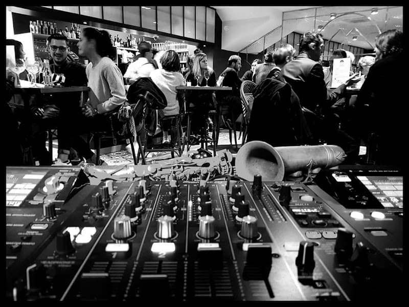 DJ Sax Performer D.Doren, DJ à Bayonne