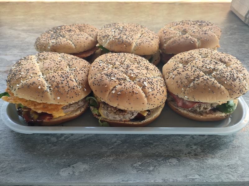 Chez mi & nous, food truck à Saint-Hilaire-le-Vouhis