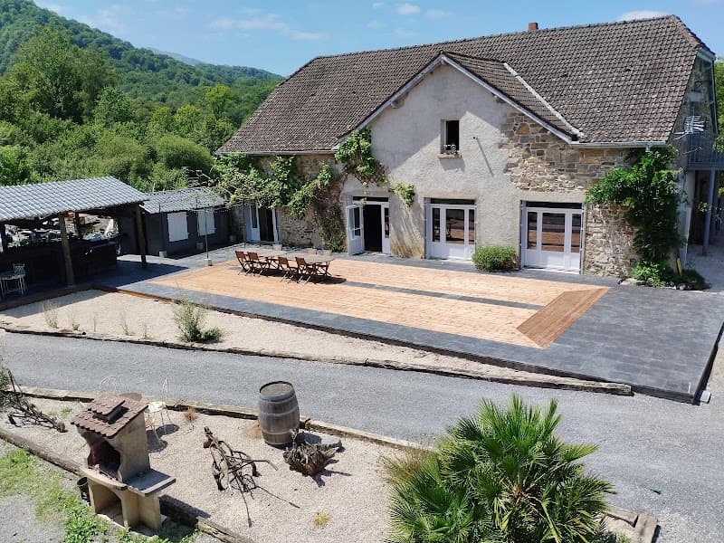 Gites Passiflorart:Location salle mariage récéption avec hébergement(Aquitaine Pyrénées Atlantique), location salle à Arudy