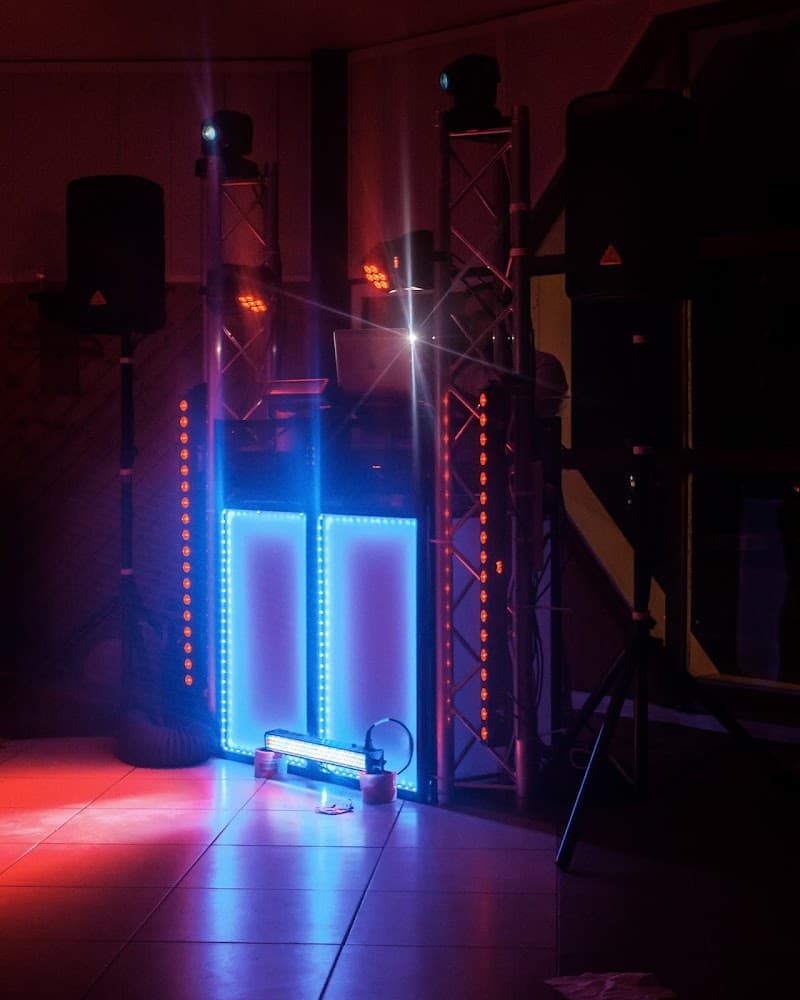 LEXAR EVENEMENT, DJ à Bayon-sur-Gironde