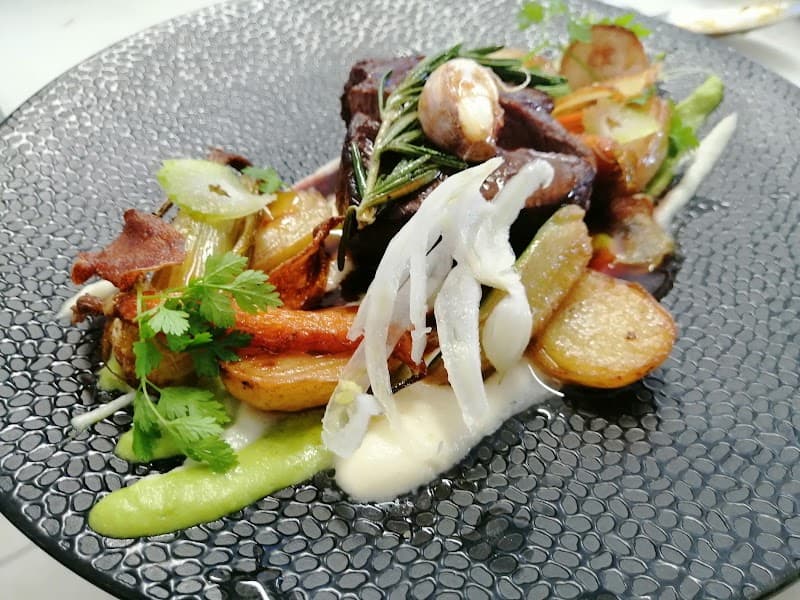 AMC Traiteur – Événements & chef à domicile à Saint-Hilaire-de-Chaléons, traiteur à Saint-Hilaire-de-Chaléons
