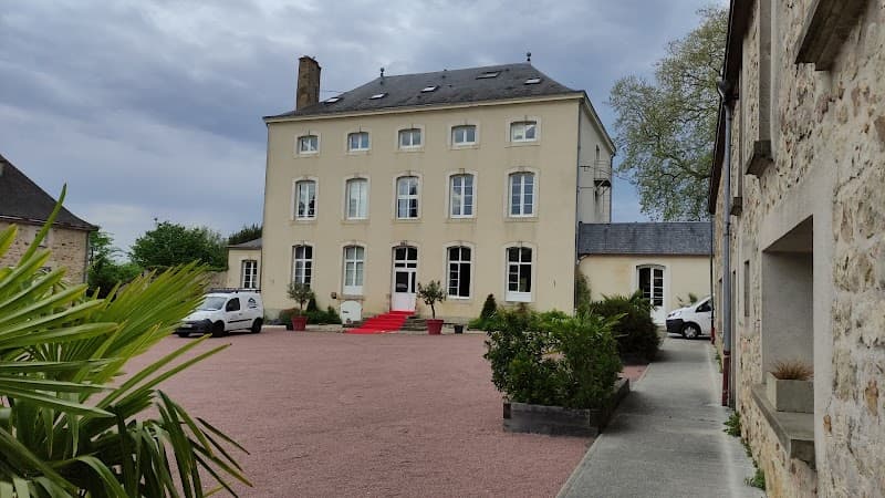 Domaine de Chapeau, location salle à Neuville-sur-Sarthe