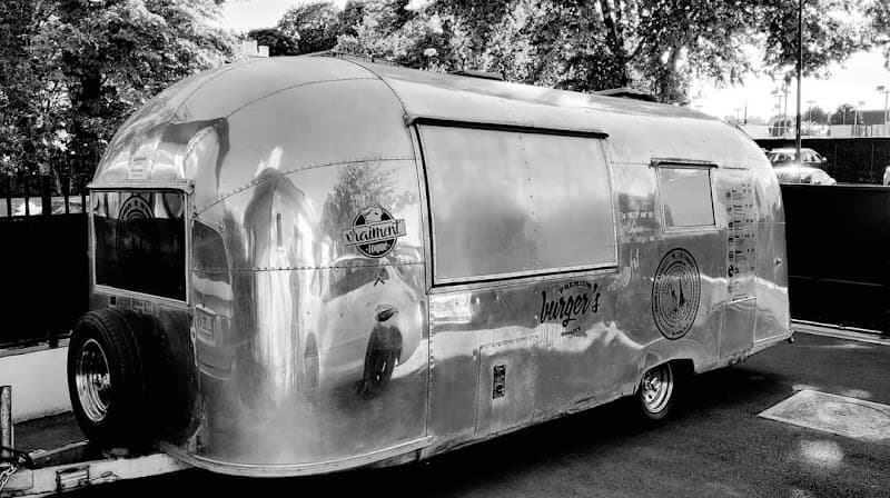 Food Truck - kitchentruck - burger gourmets (location food truck, privatisation food truck), food truck au Kremlin-Bicêtre
